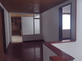 Foto 2 de casa en venta en 12 de octubre. Cod V7986267