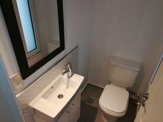 Alquiler, 2 amb dúplex con balcon suite + toilete