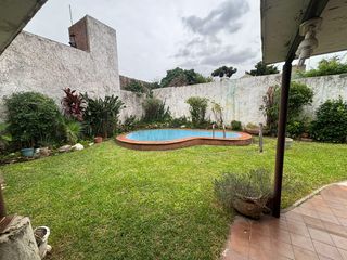 Casa en venta - 5 amb - con piscina en San Isidro