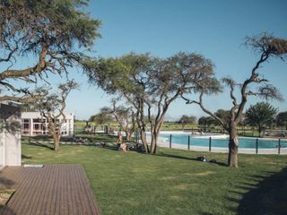 Foto 5 de Venta Apto para Construir en Planta Alta Casa 1 dormitorio en Barrio Cerrado Siete Soles U$S180.000.