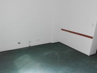 CENTRO: VENDO DEPTO DE 1 DORMITORIO (INTERNO), ENTRE CAÑADA Y FRAGUEIRO (FRENTE SUPER BUENOS DÍAS).
