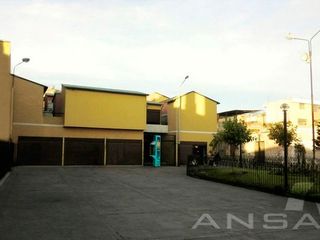 Centro Comercial Completo 3 frentes Arequipa