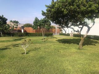 MODERNA CASA DE PLAYA EN VENTA EN GRAMAS KM69 CON VISTA AL MAR