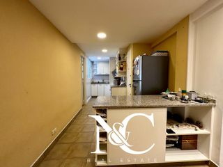 Departamento 4 amb en venta en Quilmes centro con 2 cocheras y oficina en PB