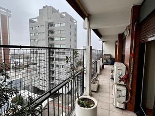 Departamento 4 amb en venta en Quilmes centro con 2 cocheras y oficina en PB