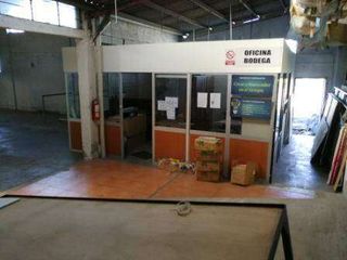 Foto 10 de ARRIENDO  BODEGA NORTE DE QUITO, ALTO IMPACTO 3760 M2