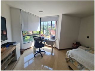 Venta apartamento por la frontera Poblado Medellín