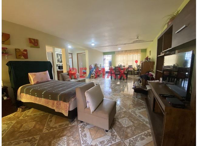 Casa en Venta en El Agustino - Meer