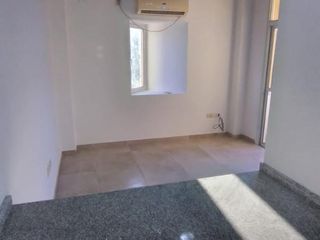 Foto 2 de PRECIOSO MONOAMBIENTE EN ALQUILER CON BALCÓN Y PARRILLA.-