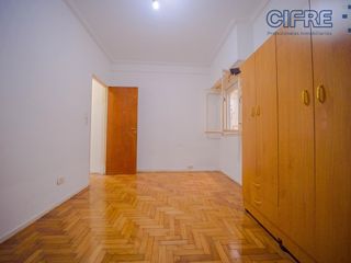 Departamento de 3 ambientes en Planta Baja con patio