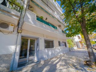 Departamento de 3 ambientes en Planta Baja con patio