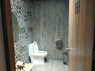 Foto 5 de VENTA de LOCALES en BOGOTA
