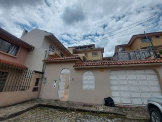 Casa de venta en Cuenca Sector Vista Linda Precio de Remate