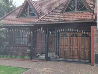 Foto 26 de Chalet en venta en Quilmes Oeste