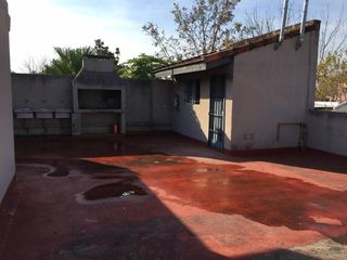 Foto 8 de Casa con Departamento en venta en Rincon de Milberg