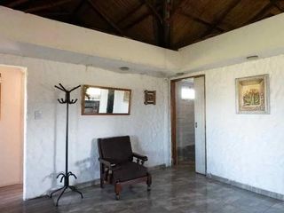 Casa en venta - 2 Dormitorios 2 Baños - Cochera - 20.900Mts2 - Florencio Varela