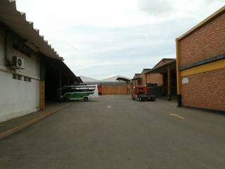 Foto 7 de bodega en venta en panamericano. Cod V10646