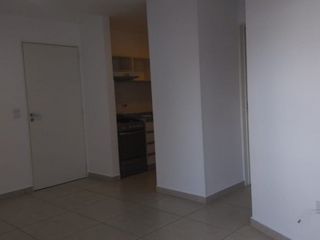 Foto 3 de DEPARTAMENTO EN ALQUILER - OVIDIO LAGOS 44  BÂº GENERAL PAZ