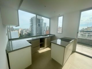 Departamento en  4 ambientes con terraza privada en Alquiler en Villa Urquiza
