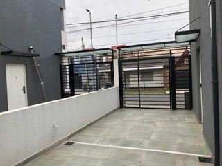 Duplex en venta en Berazategui Este