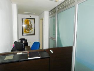 Foto 3 de oficina en arriendo en nueva colombia. Cod A90780