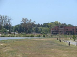 Foto 16 de Muy buen lote en venta en Albanueva, buena superficie, posibilidad de amarra