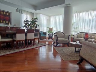 Departamento en Venta de 2 dormitorios más 1 estudio | zona exclusiva | Av. Gonnessiat, Quito