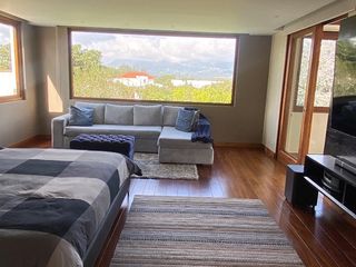 Foto 5 de Vendo Espectacular Quinta de 14500m2 en Puembo. con casa diseño Londono con piscina