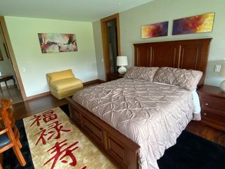 Foto 10 de Vendo Espectacular Quinta de 14500m2 en Puembo. con casa diseño Londono con piscina