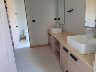 Foto 12 de casa en venta en estoril. Cod V4815