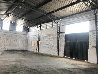 Foto 1 de EN RENTA BODEGA-GALPON DE 400 M2