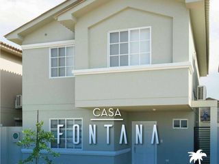 Foto 1 de Venta casa esquinera a estrenar en Urbanización CasaLaguna cerca de Riocentro Dorado