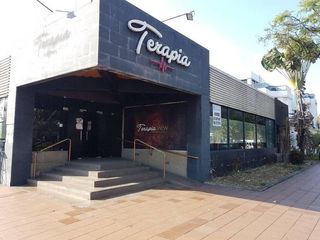 Venta de Local Comercial Urdesa, 809 m², Calle Primera y Dátiles (esqu