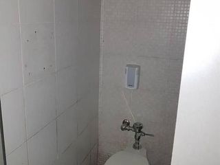 Foto 6 de Venta de Local Comercial Urdesa, 809 m², Calle Primera y Dátiles (esqu