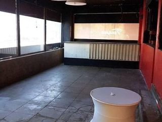Foto 5 de Venta de Local Comercial Urdesa, 809 m², Calle Primera y Dátiles (esqu