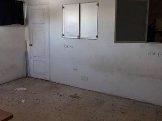Foto 7 de Venta de Local Comercial Urdesa, 809 m², Calle Primera y Dátiles (esqu