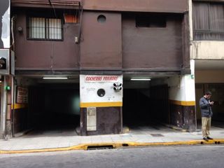 Foto 1 de Cochera Paraguay 924 y Av 9 de Julio - Microcentro / Retiro - Gran Accesibilidad