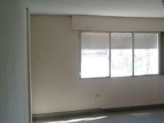 Foto 1 de Departamento de 3 dormitorios en barrio Centro de Córdoba