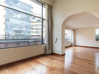 Foto 4 de apartamento en arriendo/venta en los rosales. Cod A4773