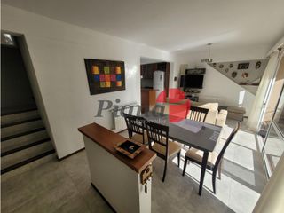 Foto 5 de Duplex en Venta - Zona Duplex - 3 Dormitorios - Piscina - Jardin
