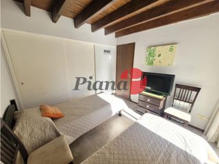 Foto 20 de Duplex en Venta - Zona Duplex - 3 Dormitorios - Piscina - Jardin