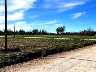 Terrenos en venta - 315Mts2 - La Ernestina, Los Hornos