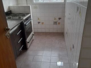 Foto 6 de DEPARTAMENTO A LA VENTA ,ZONA LA PERLA NORTE