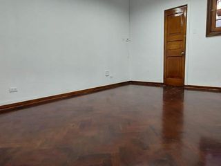 Oportunidad!! Se Vende Hermosa Casa En Barranco A Media Cuadra Del Malecón!!!!