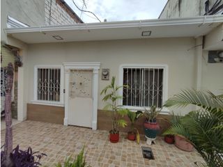 Foto 1 de Vendo casa 1 planta Huancavilca Norte
