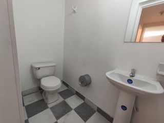 Foto 6 de CASA en ARRIENDO en Bogotá El Chico- Miranda