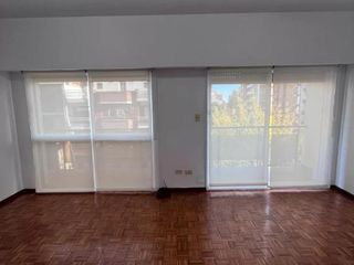 Departamento en venta - 2 Dormitorios 1 Baño - 70mts2 - Quilmes