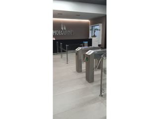 Foto 7 de VENDE OFICINAS HOLGUINES TRADE CENTER TORRE PANCE