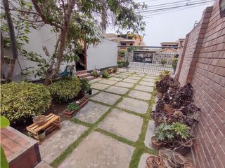 Foto 25 de LA MOLINA - VENTA LINDA CASA - ÁREA 484 m2