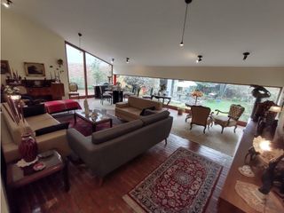 Foto 1 de LA MOLINA - VENTA LINDA CASA - ÁREA 484 m2